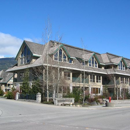 Twin Peaks Resort Whistler Уислър Екстериор снимка