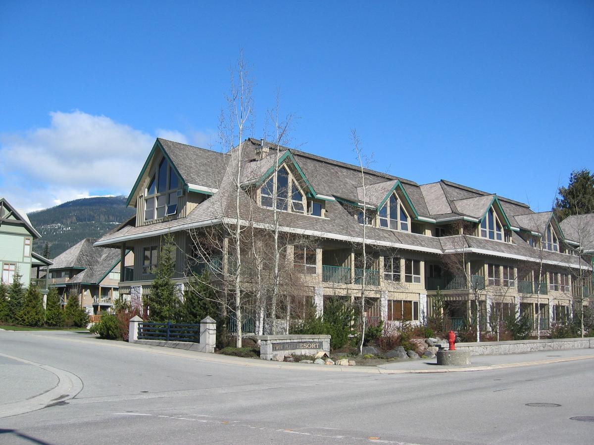 Twin Peaks Resort Whistler Уислър Екстериор снимка